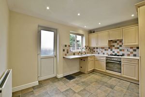 Photo 10- click for photo gallery